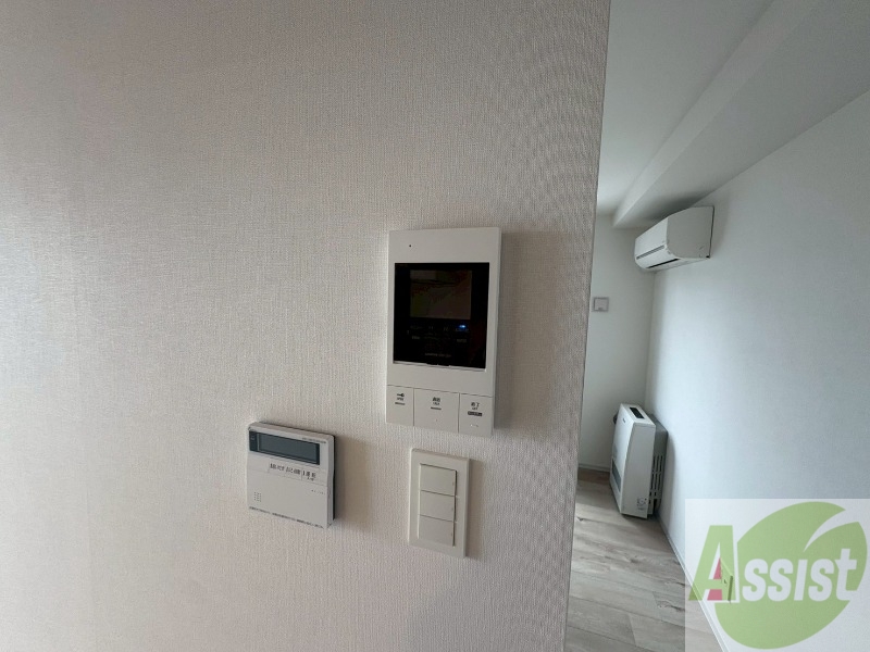 セキュリティ　モニタ付インターホンでセキュリティ面も安心です。