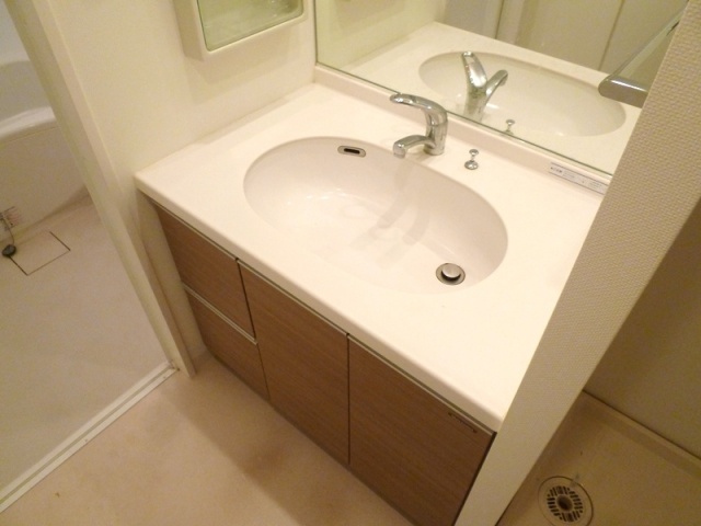 洗面設備　独立洗面台つきでおすすめです