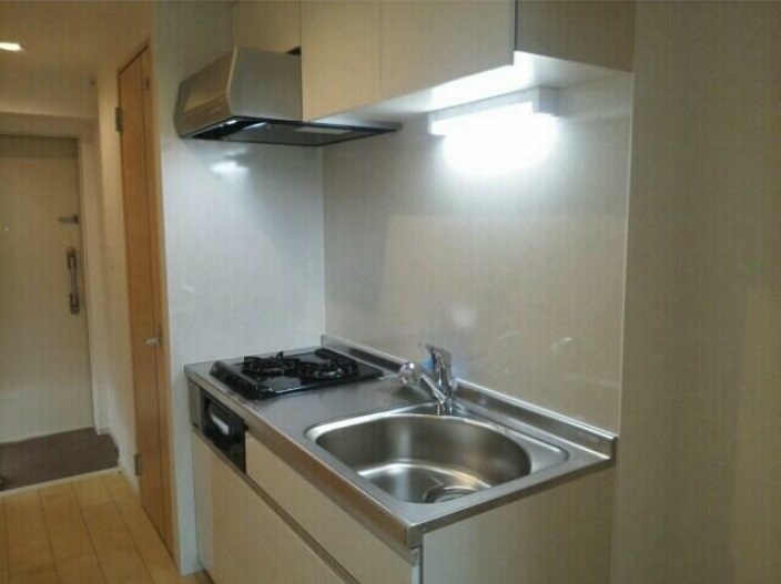 キッチン　2口ガスシステムキッチン