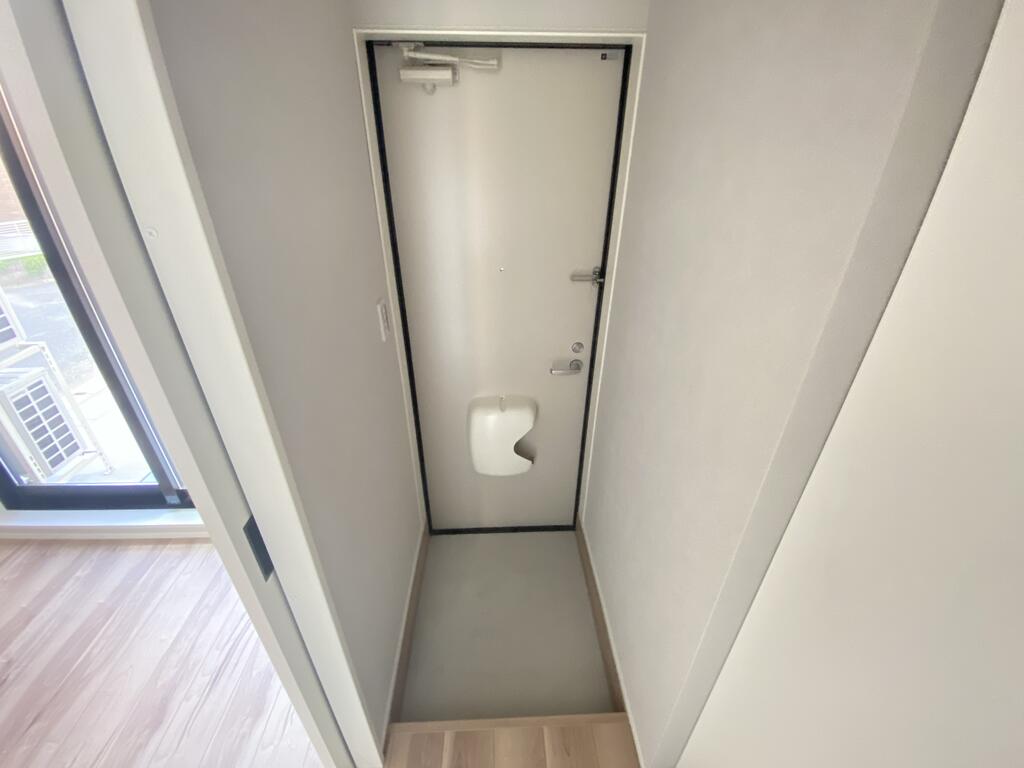 玄関　同施工会社の別物件の写真です。