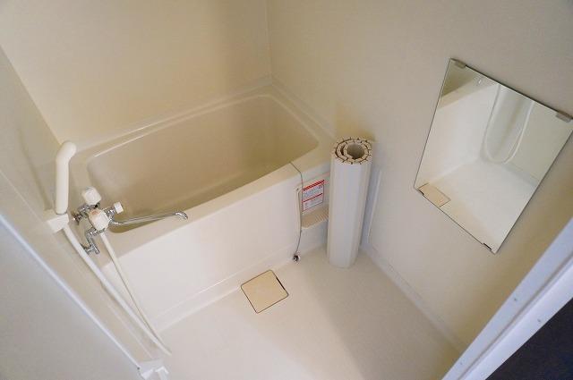 バス・シャワールーム　浴室