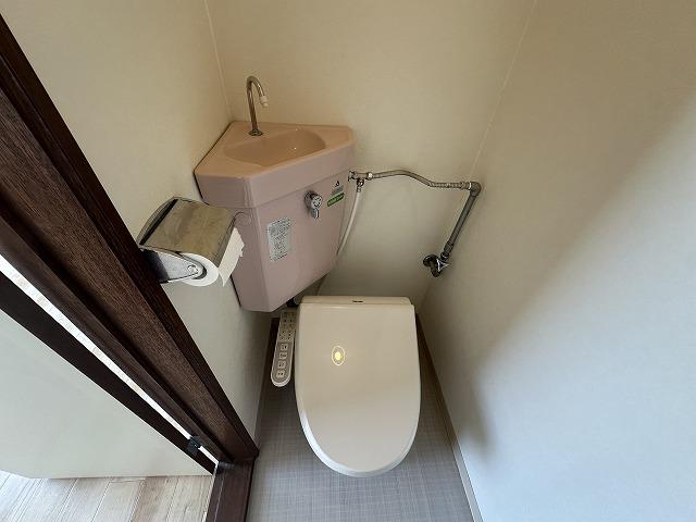 トイレ　トイレ