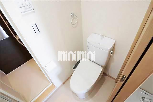 トイレ　※２０２号室の室内写真です