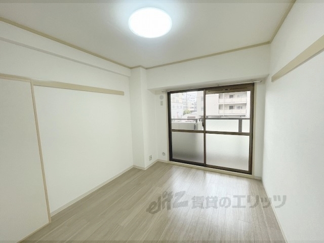 居室・リビング　洋室