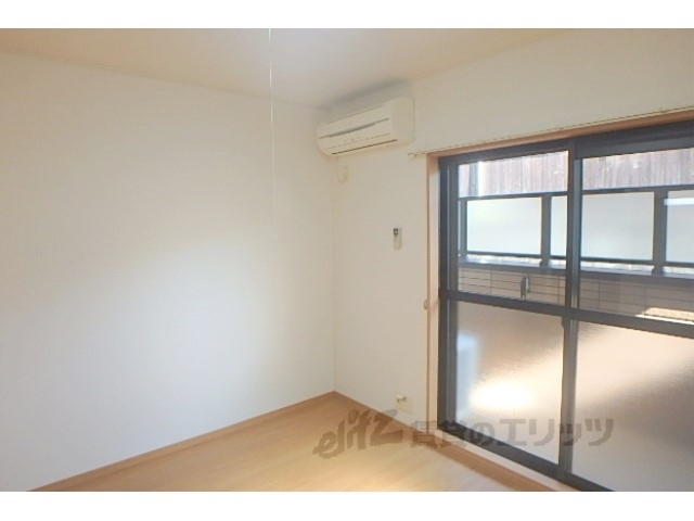 居室・リビング　洋室