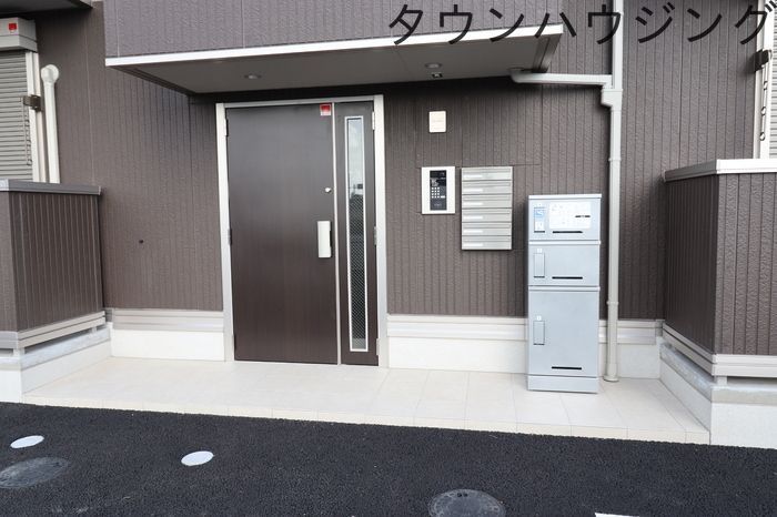 エントランス　お部屋探しは【タウンハウジング】にお任せ下さい♪