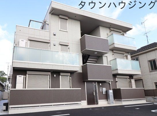 建物外観　お部屋探しはタウンハウジングにお任せ下さい♪