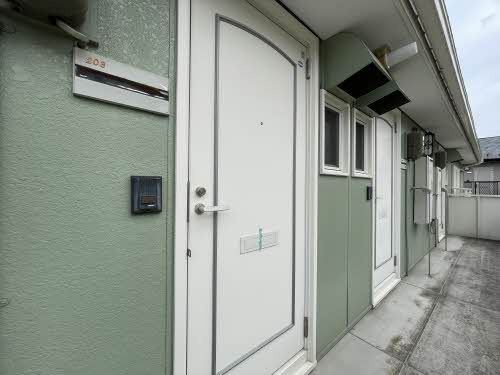 セキュリティ　玄関