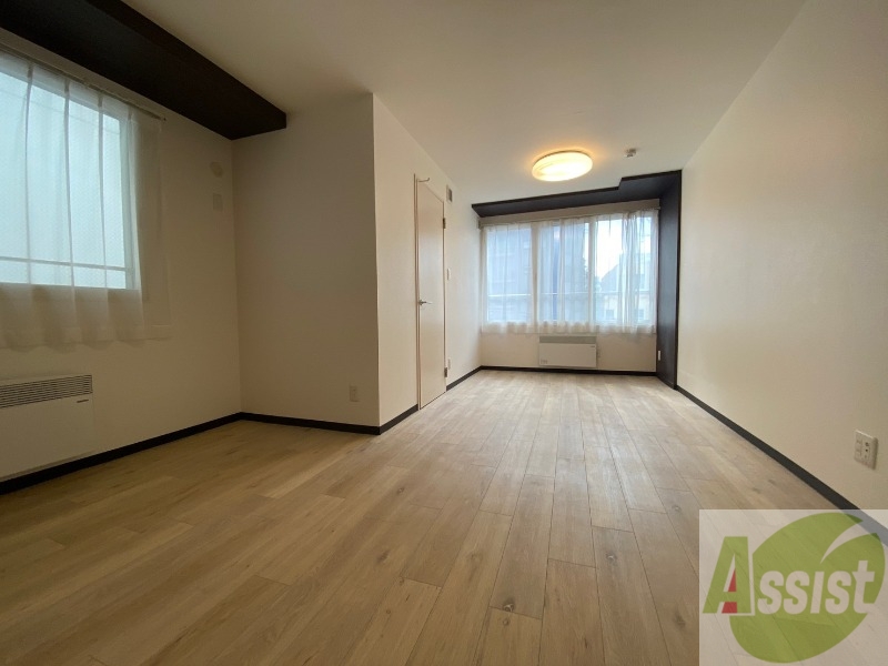 居室・リビング　広くてキレイなお部屋が広がっていて、充実した生活が送れそう。