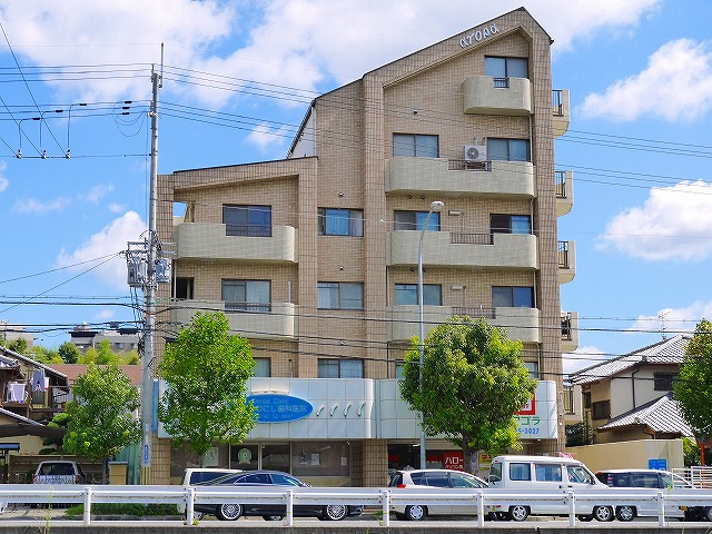 病院　かわにし歯科医院（病院）まで303m
