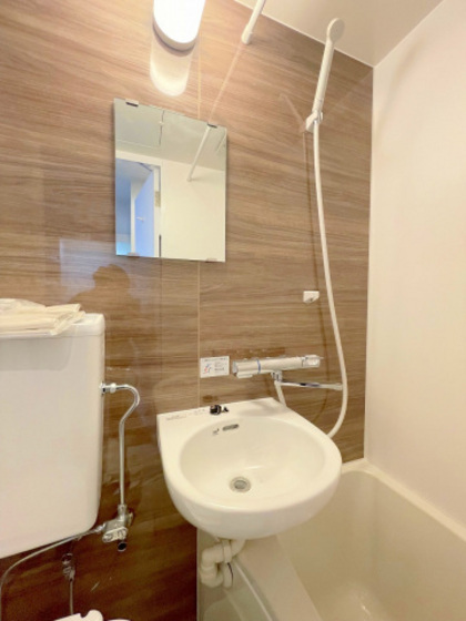 トイレ　※別部屋の写真です