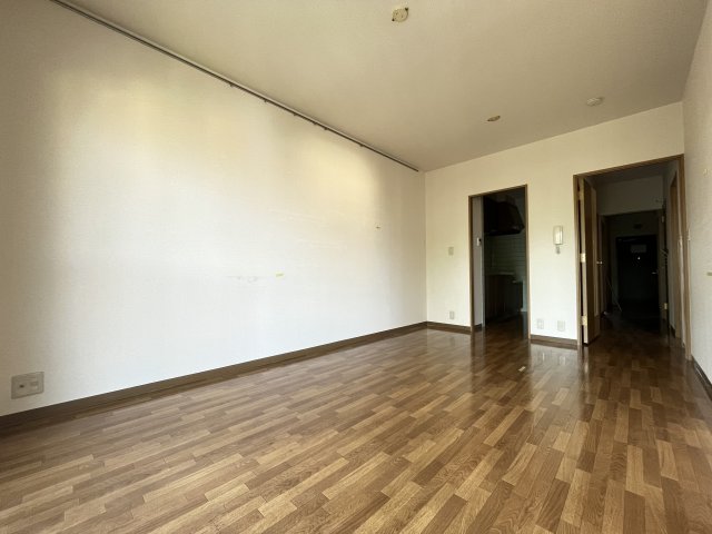 居室・リビング　※同タイプのお部屋の写真を掲載しております。