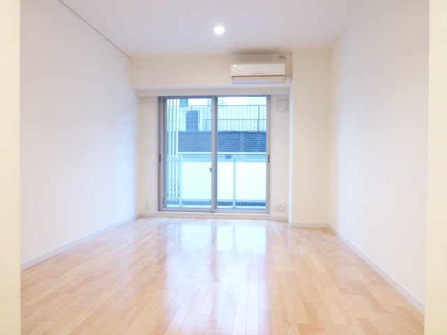 居室・リビング　内観1※別部屋参考写真