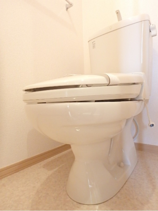 トイレ　図面と現状に相違がある場合には現状を優先