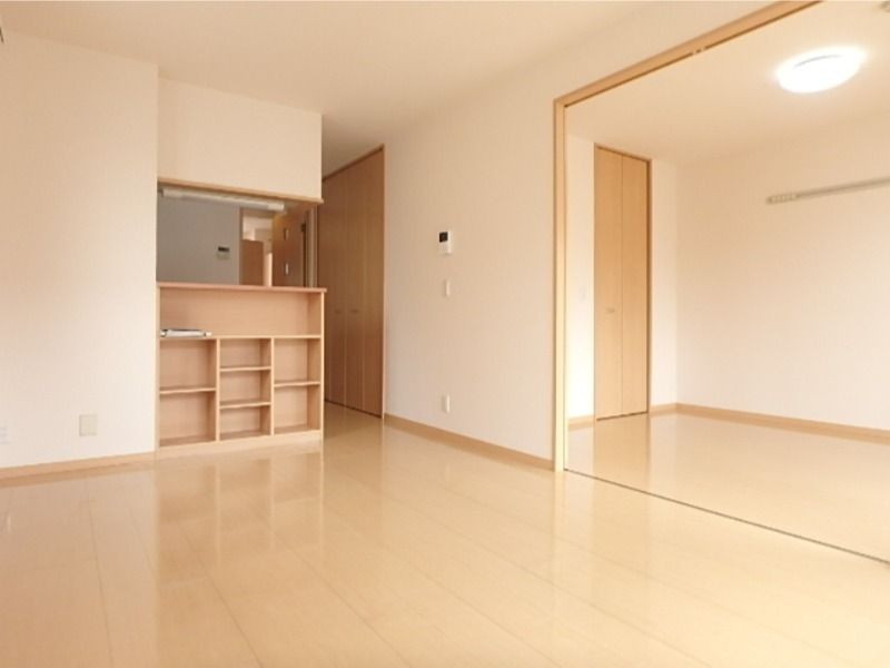 居室・リビング　図面と現状に相違がある場合には現状を優先