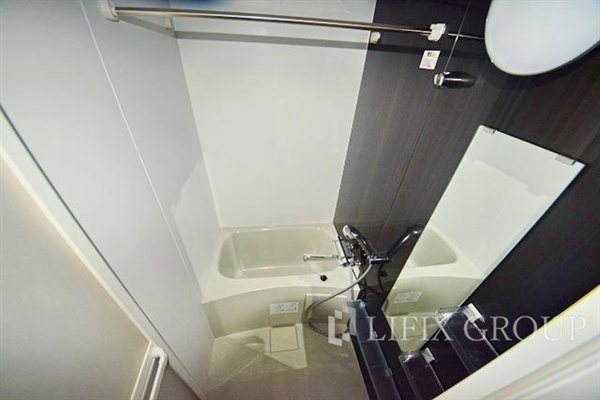 バス・シャワールーム　風呂※反転タイプになります。