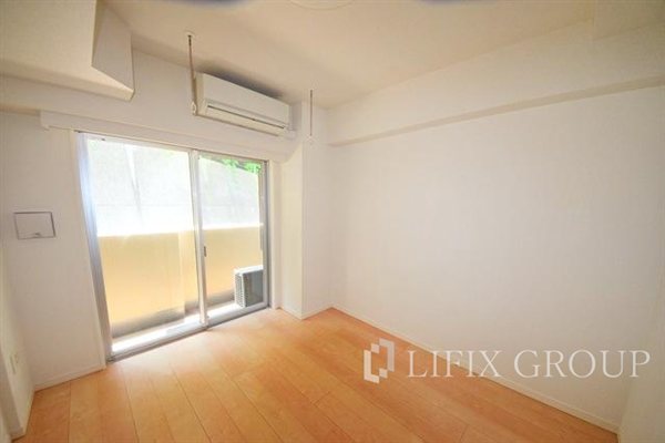 居室・リビング　居間・リビング※反転タイプになります。