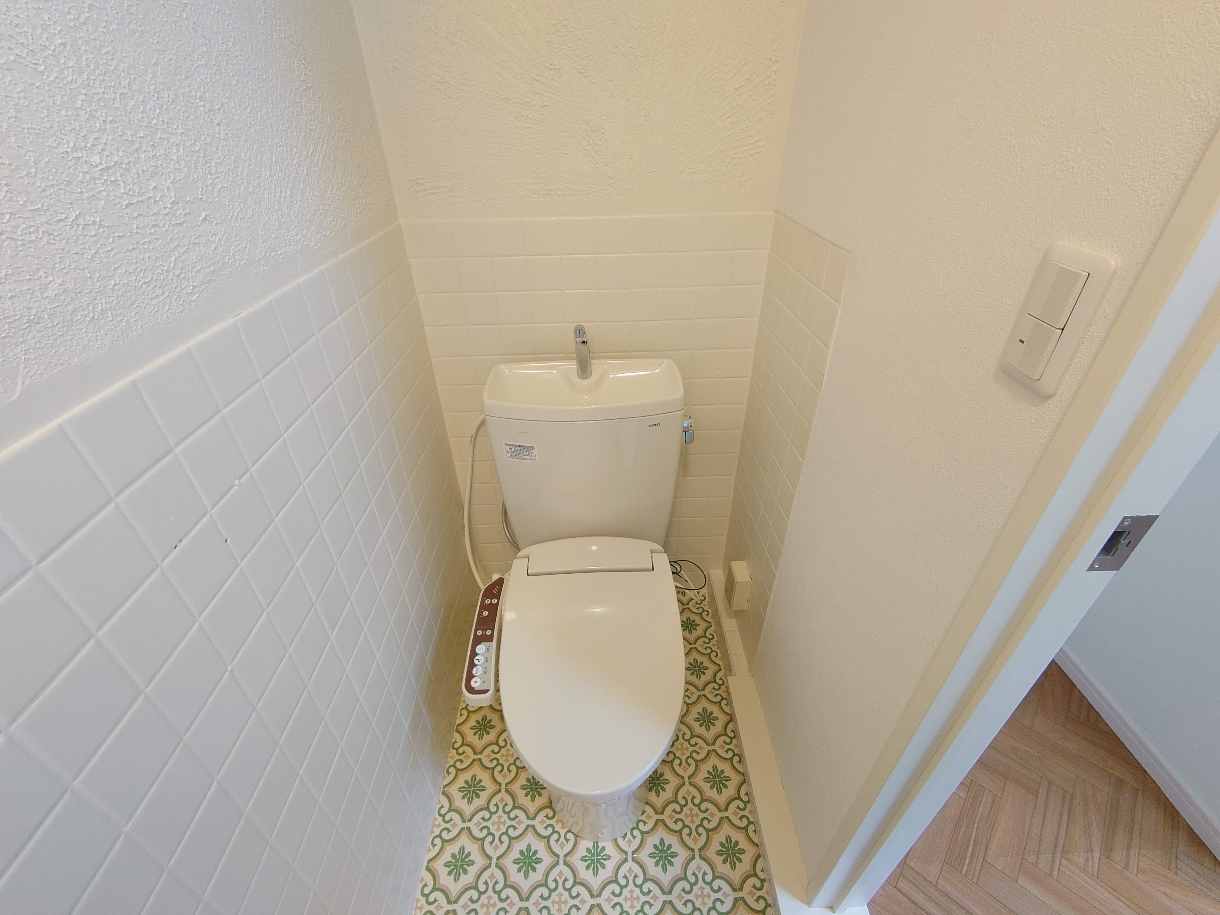 アチーブメント ハイツのトイレ写真