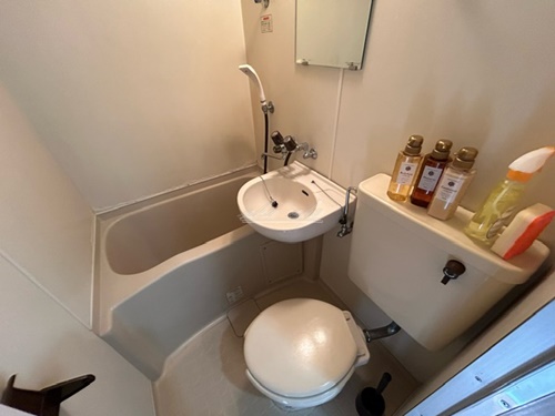 バス・シャワールーム