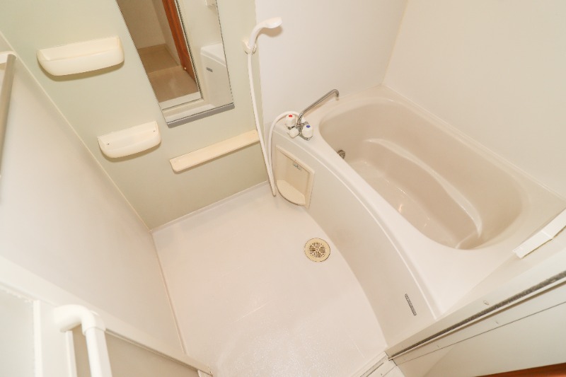 バス・シャワールーム　図面と現状に相違がある場合には現状を優先