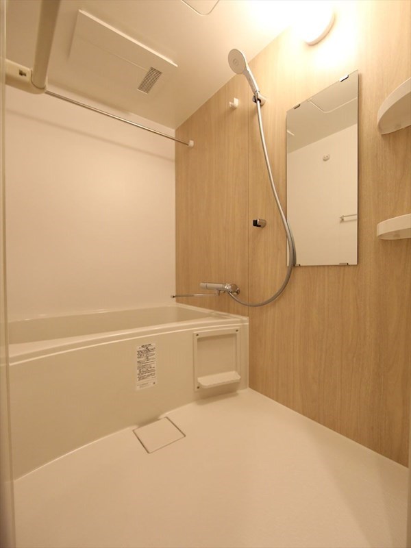 バス・シャワールーム　バスルーム　浴室暖房乾燥機付き