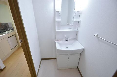 洗面設備　洗髪洗面化粧台