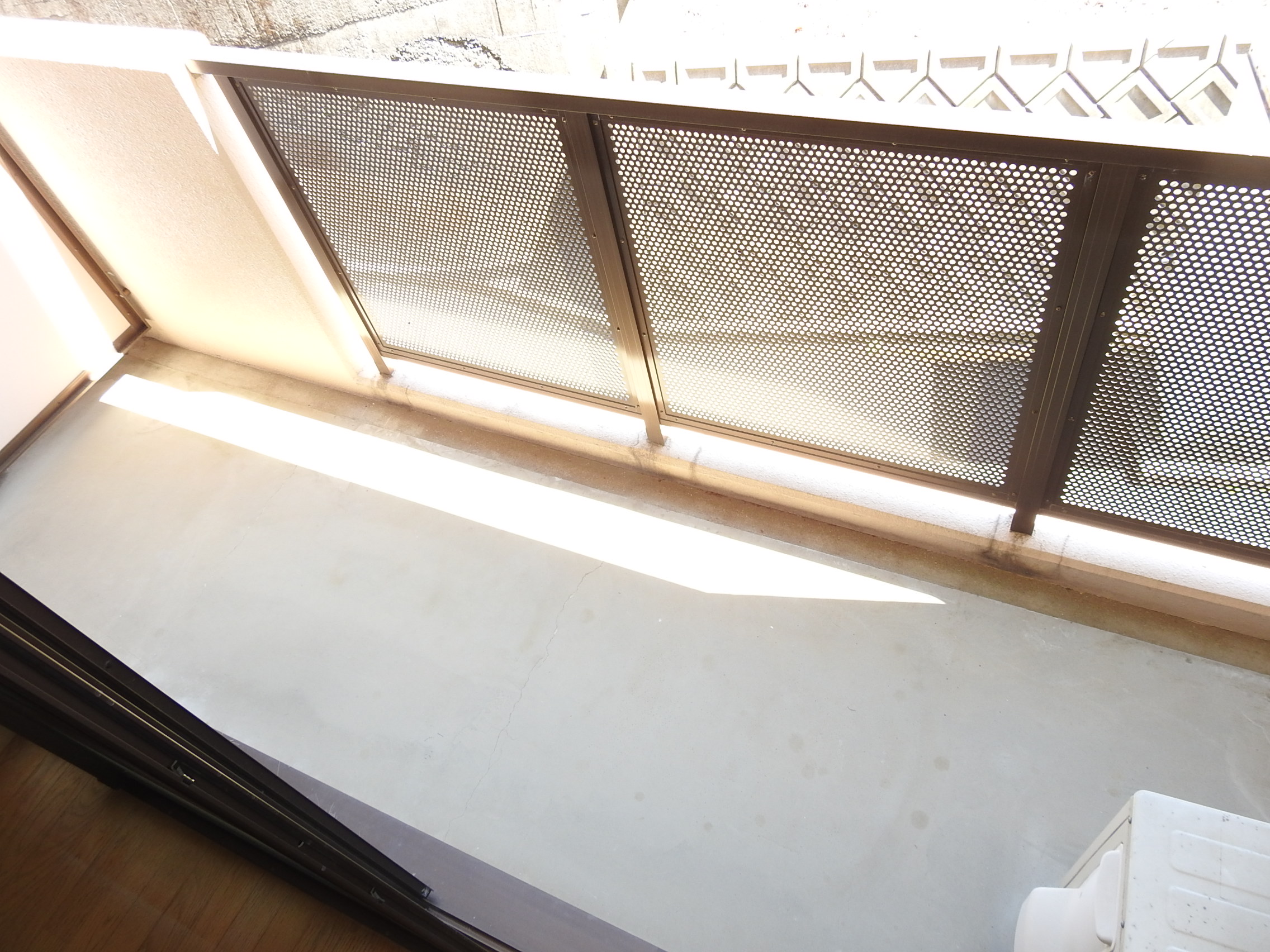 バルコニー　※別号室の写真です