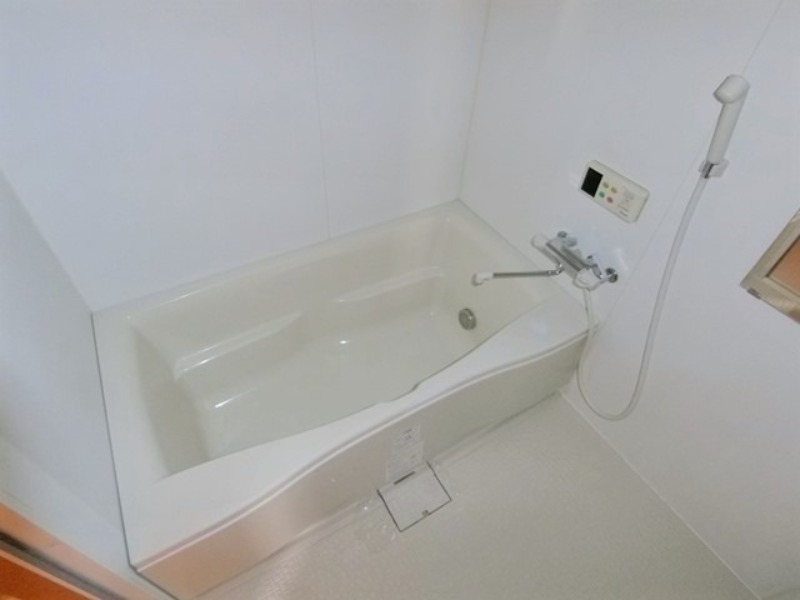 バス・シャワールーム　図面と現状に相違がある場合には現状を優先