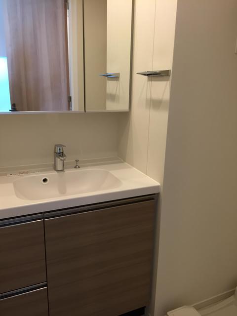 洗面設備　※写真は同タイプ住戸です。