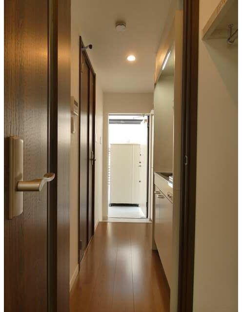 玄関　ゆったりとした玄関スペースです♪