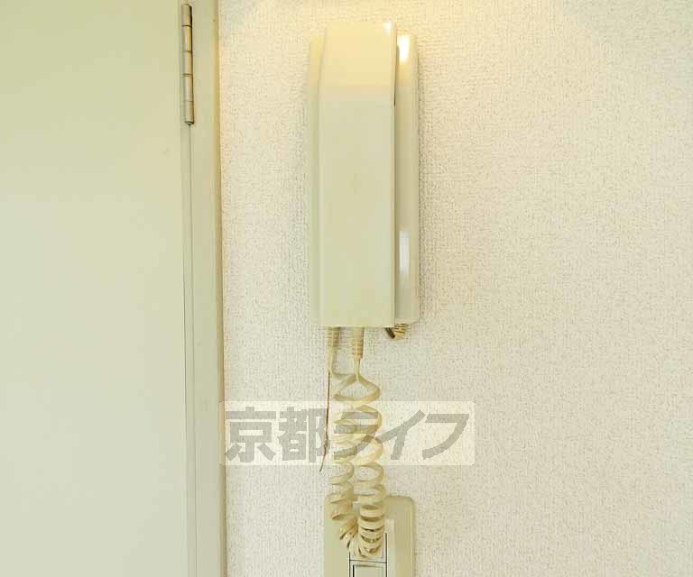 その他設備　インターホン付いてます