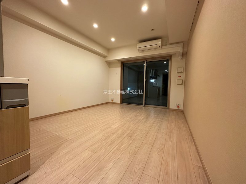 居室・リビング　ゆとりのある広々とした洋室♪