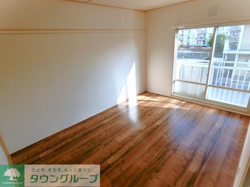 居室・リビング　お問合せはタウンハウジングまで！※現地待合わせ相談可能