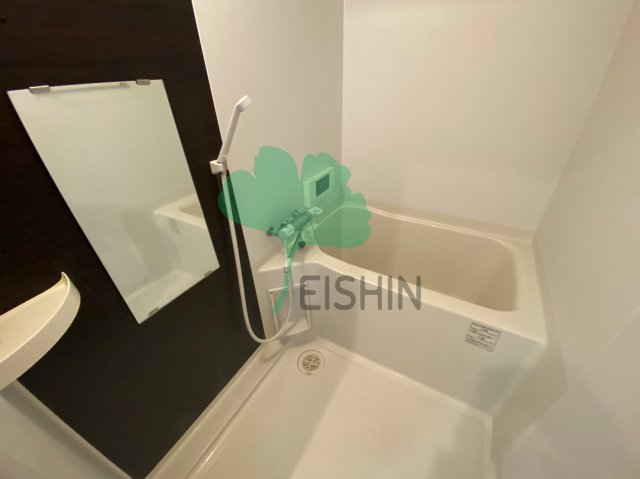 バス・シャワールーム　清潔感のある浴室です！