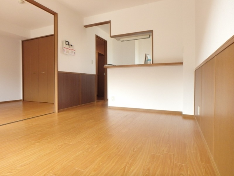 居室・リビング　図面と現状に相違がある場合には現状を優先