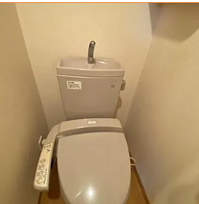 トイレ　※別部屋の参考写真です。