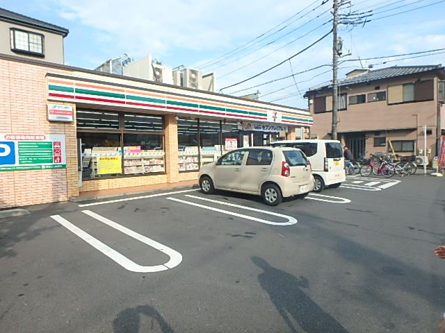 コンビニ　セブンイレブン（コンビニ）まで340m