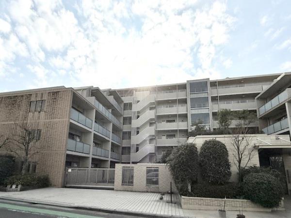 建物外観　きれいな外観です