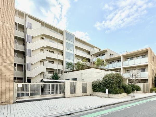 建物外観　建物外観を気になさる方へ、見た目の良い物件です