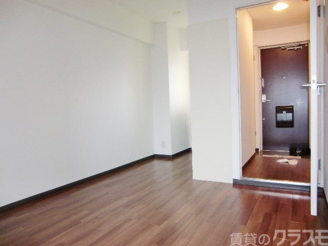 居室・リビング　フローリングが綺麗でいい感じです♪