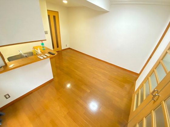 居室・リビング　※別部屋の写真です