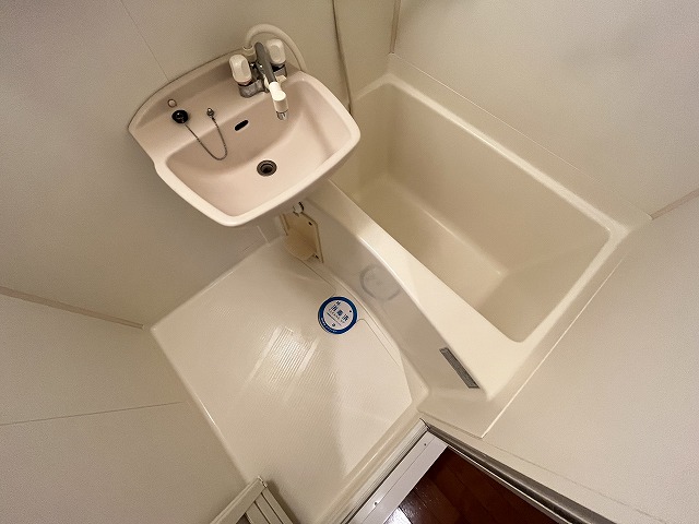 バス・シャワールーム　日々の疲れを癒すお風呂付です