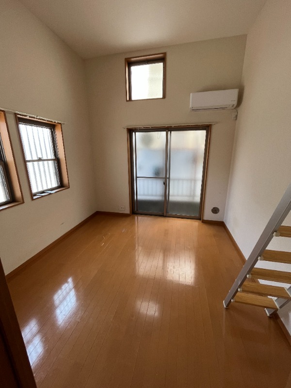 居室・リビング　※他部屋参考写真