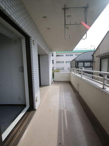 バルコニー　バルコニー