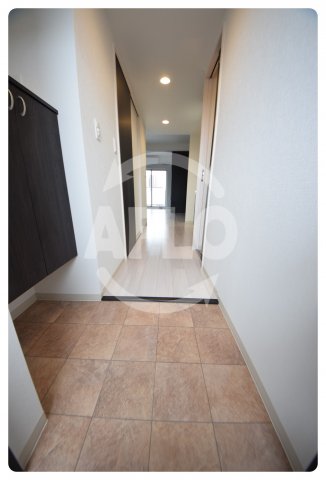 玄関　LIVIAZ三明町　玄関