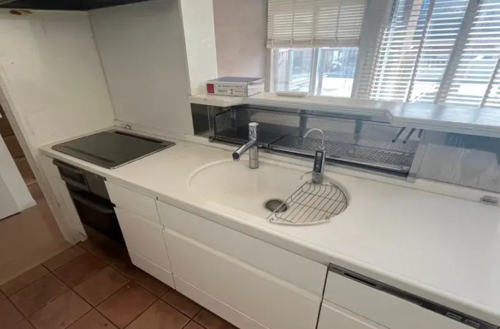 キッチン　※こちらの写真は他部屋になり参考写真です