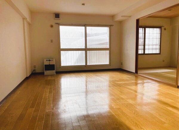 居室・リビング　日当たり良好♪