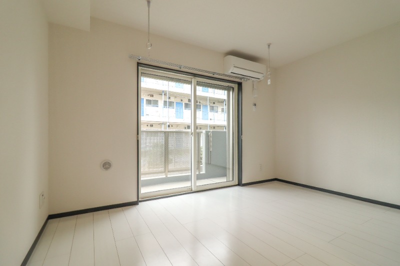 居室・リビング　図面と現状に相違がある場合には現状を優先