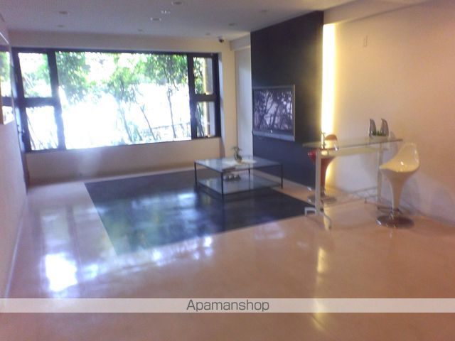 ロビー　ロビー