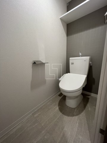 トイレ　エスリードレジデンス本町パークフロント　温水洗浄便座